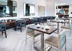 Hilton Garden Inn Columbia Downtown 5