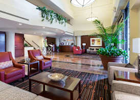 DoubleTree Suites by Hilton Cincinnati - Blue Ash 2