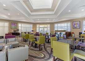 La Quinta by Wyndham Orlando Airport - On Property Food Trucks & Free Airport Shuttle! 5