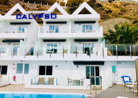 Calypso Boutique Apartments 3