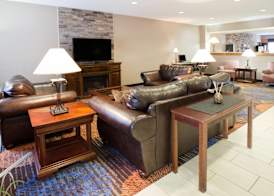 Baymont by Wyndham Auburn 4