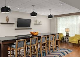 Hampton Inn Augusta 3