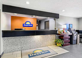 Days Inn by Wyndham Black River Falls - Access to ATV Trail 3