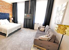 SZEWSKA 22 BOUTIQUE 3