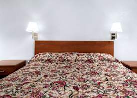 Knights Inn Pittston 3
