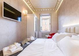 Piazza Venezia Luxury Suite 4