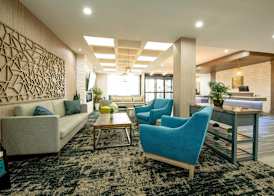 Comfort Suites Oil Center 3