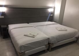 PAX HOTEL 5