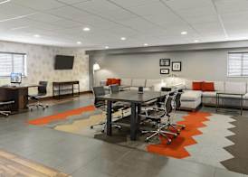 Royle Hotel Milwaukee Airport 4
