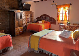 Hotel El Aguila, Villa del Carbón 3