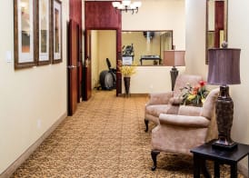 Days Inn by Wyndham Edmonton Downtown 4