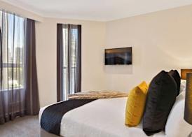 Mantra 2 Bond Street 5
