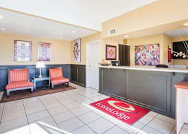 Econo Lodge Inn & Suites Lodi - Wine Country Area 5