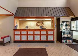 Comfort Suites Grand Rapids South 2