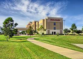 Hampton Inn & Suites Houston - Rosenberg 2