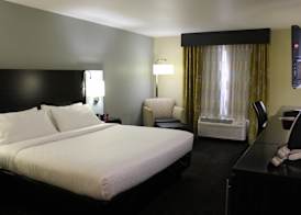 Holiday Inn Express & Suites MARION by IHG 3