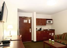Foxwood Inn & Suites 4