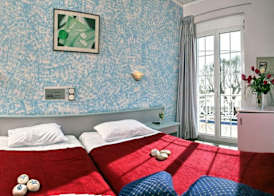 Aphrodite Beach Hotel 5