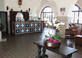 Elafos Hotel 4