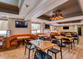 CLARION HOTEL DENVER CENTRAL 5