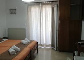 Likourgos beach apartments 5
