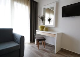 Olympus Thalassea Boutique Hotel 4
