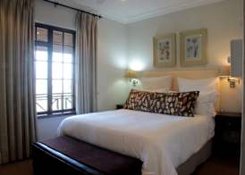 MontMartre Chalets & Venue 5