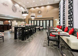 Hampton Inn & Suites Orlando-John Young Parkway/South Park 2
