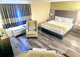 Baymont by Wyndham Rolla 4