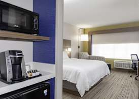 Holiday Inn Express & Suites ELK GROVE WEST I-5 by IHG 4
