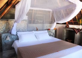 Nur Beach Hotel 3
