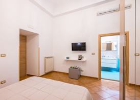 Maison Gennaro - Naples Heritage Stay 5