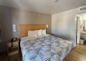 Motel 6 Riviera Beach FL 3