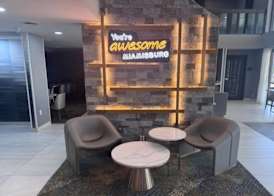La Quinta Inn & Suites by Wyndham Miamisburg Dayton South 3