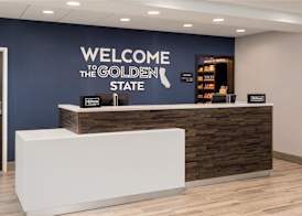 Hampton Inn & Suites Manteca 4