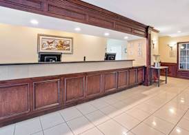 La Quinta by Wyndham Houston - Magnolia 2
