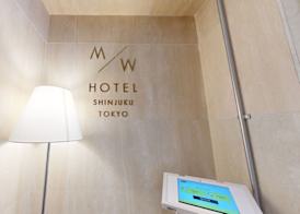 M/W HOTEL 2