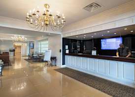 Bella Vista Hotel & Suites 5