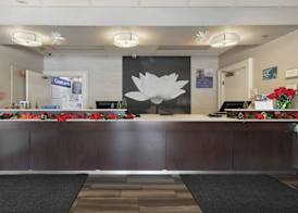 Howard Johnson by Wyndham Sacramento Downtown 2