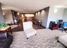 Americas Best Value Inn & Suites Racine 4