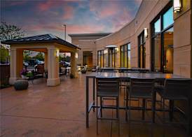 Hilton Garden Inn Akron 3