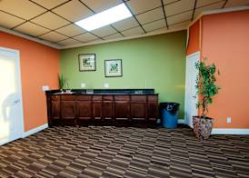 Cypress Inn & Suites Washington by OYO 4
