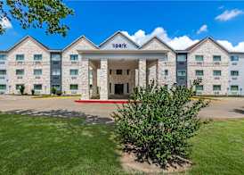 Spark by Hilton Round Rock 2