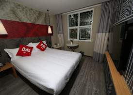 ibis Chengdu American Center Hotel 3
