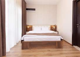 Hotel Amser 2