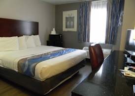 Travelodge Inn & Suites by Wyndham Albany 4