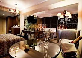 Danai Hotel 5