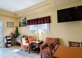 Econo Lodge West Yarmouth on Cape Cod 3
