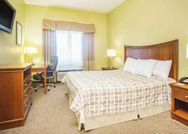 Days Inn & Suites by Wyndham Swainsboro 5