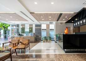 Adelphi Suites Bangkok 3